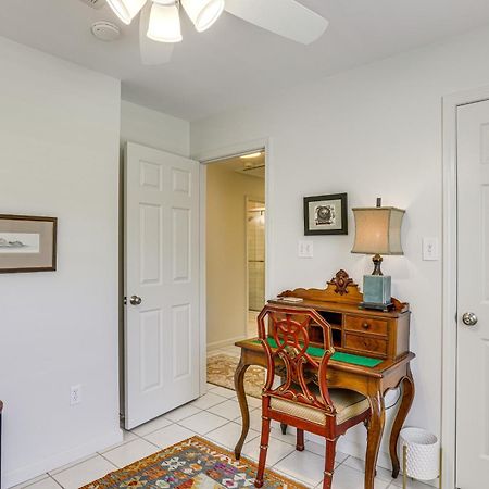 The Palm Bay St Louis Home - Walk To Beach! Waveland Экстерьер фото